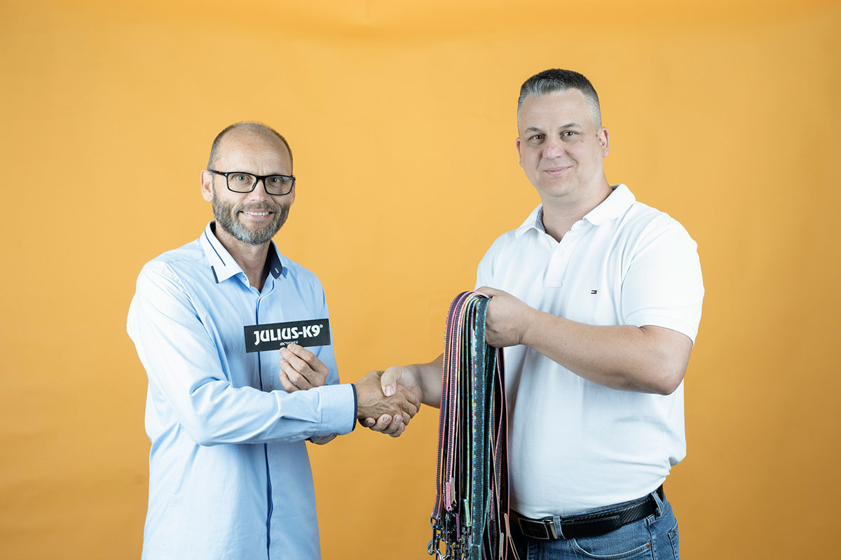 Julius-K9 X Stanzmeister GmbH